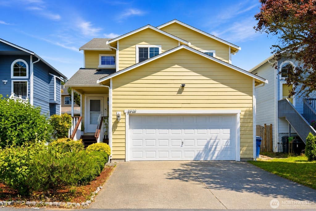 Photo of 3929 152nd Place SE, Bothell, WA 98012 (MLS # 2555306)