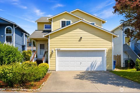 Photo of 3929 152nd Place SE, Bothell, WA 98012 (MLS # 2555306)