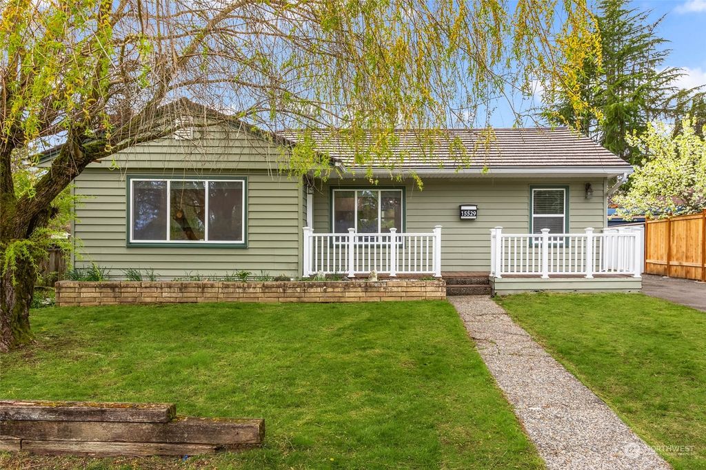 Photo of 15529 26th Avenue NE, Shoreline, WA 98155 (MLS # 2220104)