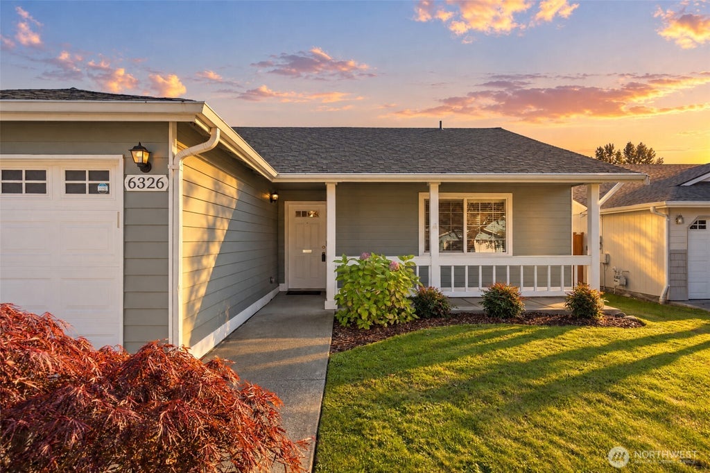 Photo of 6326 107th Place NE, Marysville, WA 98270 (MLS # 2592507)