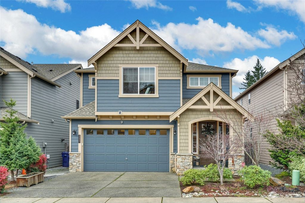 Photo of 1231 145th Street SW, Lynnwood, WA 98087 (MLS # 2187733)