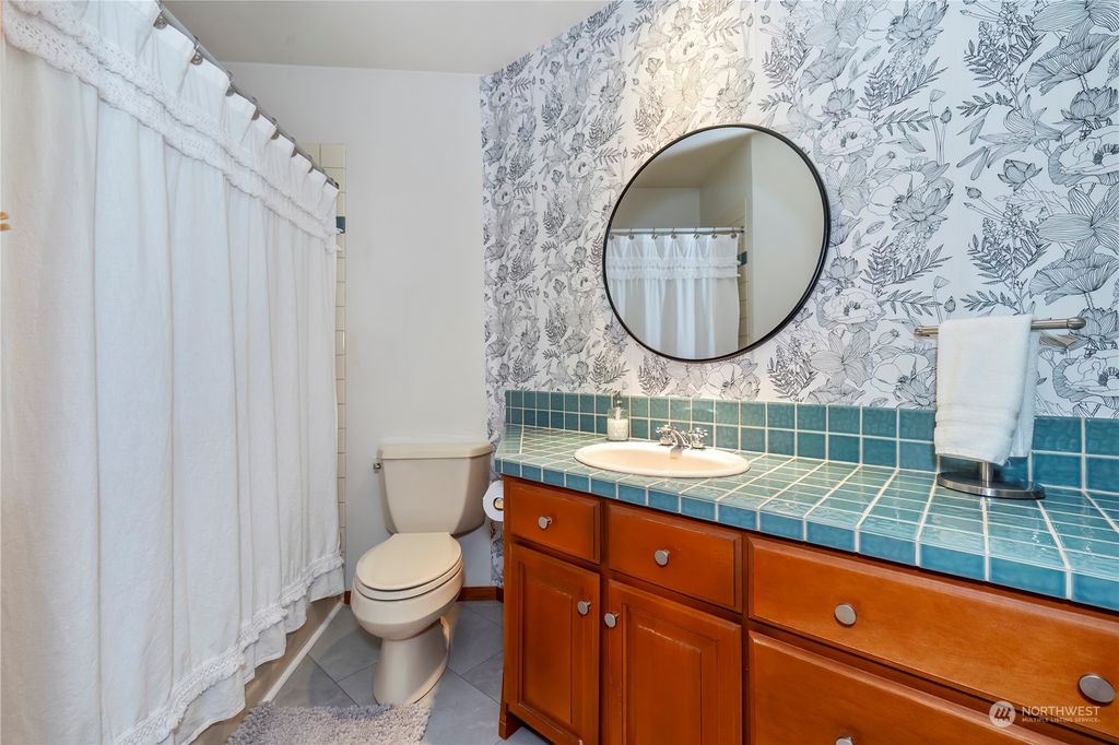 listing image 9361656369504518947