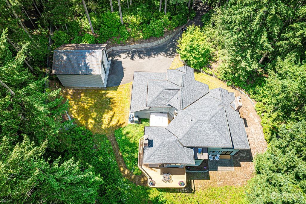 listing image 9366465058060295452