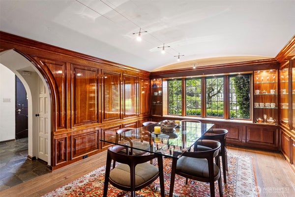720 BELMONT AVE E APT 6, SEATTLE, WA 98102 - Image cb1179280bb5366a8253eb80ff5d9b3e/1650986592