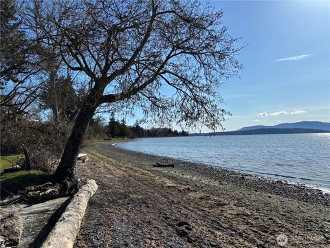 Photo of 3671 Harnden Drive, Bellingham, WA 98226 (MLS # 2511713)