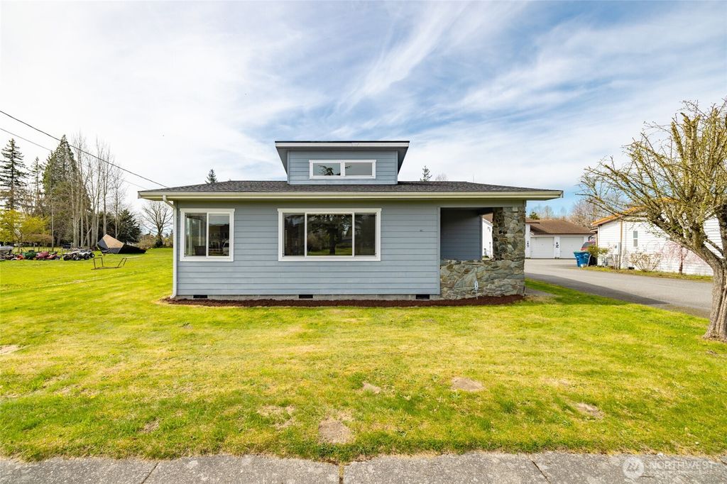 Photo of 120 N Reed Street, Sedro Woolley, WA 98284 (MLS # 2501358)