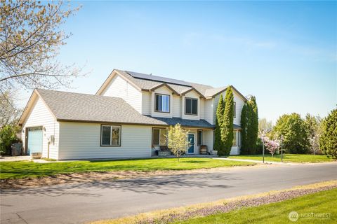 220 Blalock Drive, College Place, WA 99324 - MLS#: 2363449