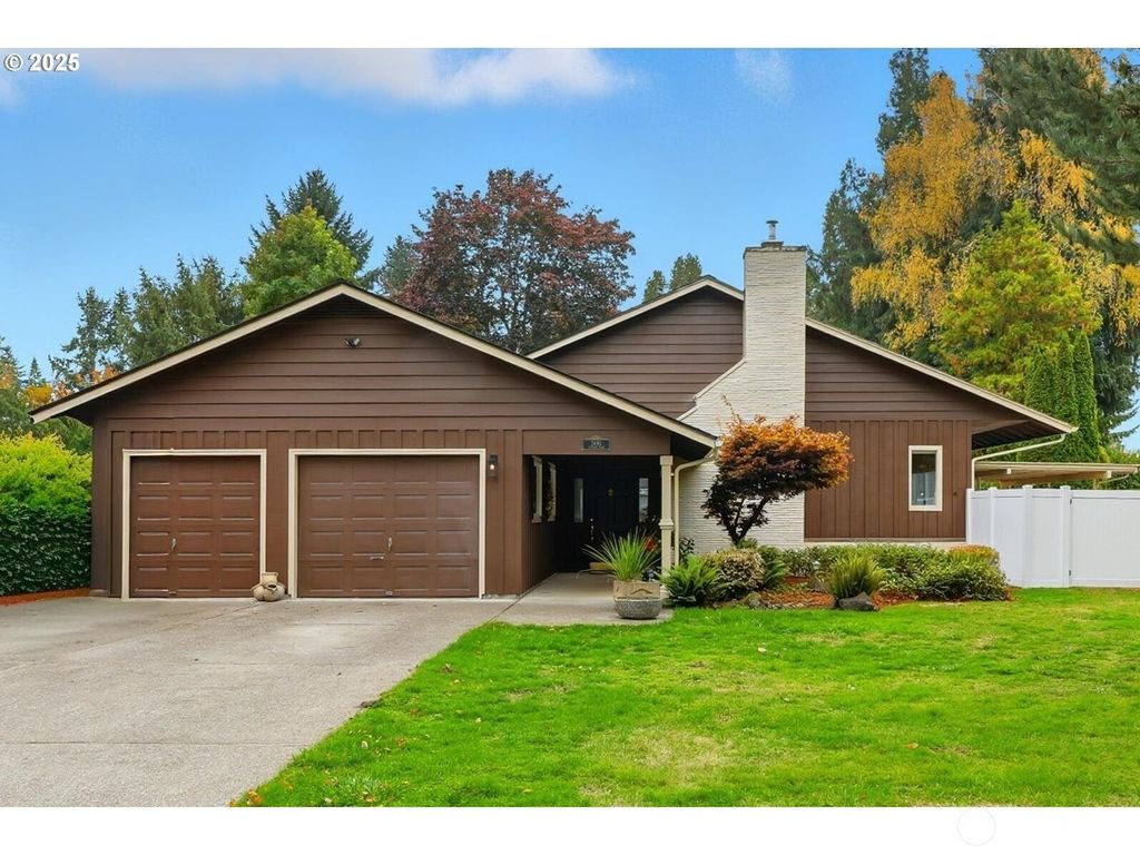 Photo of 2455 Corman Road, Longview, WA 98632 (MLS # 2448232)