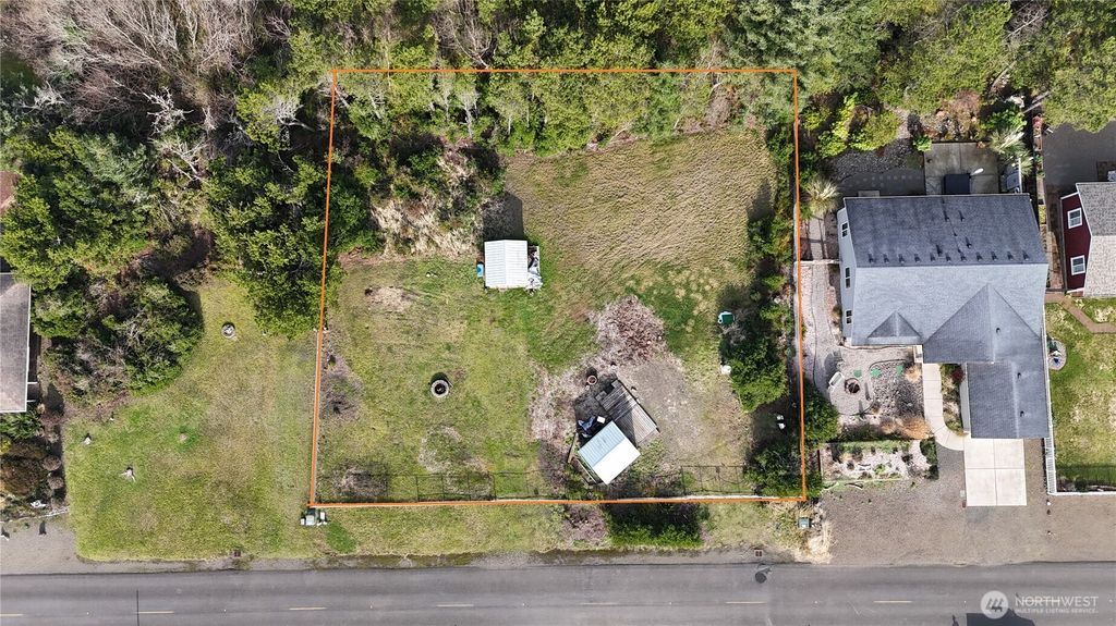 Photo of 603 357th Street, Ocean Park, WA 98640 (MLS # 2476132)