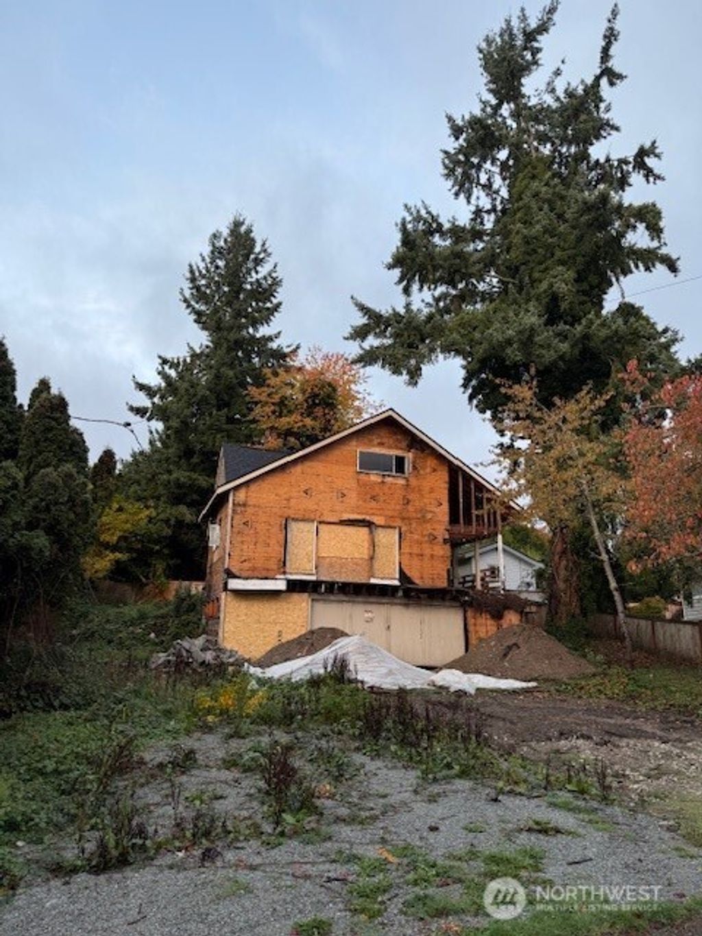 Photo of 18011 4th Avenue NW, Shoreline, WA 98177 (MLS # 2449237)