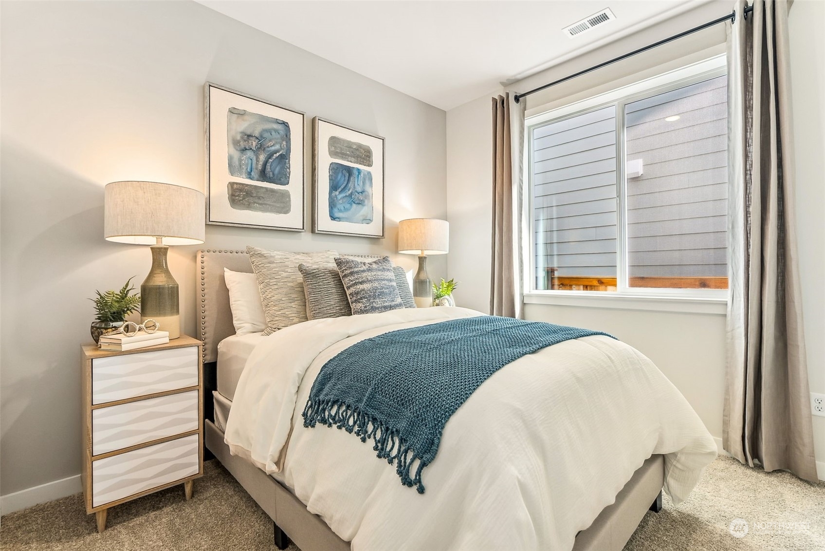 2097 NE Norseman Way 37