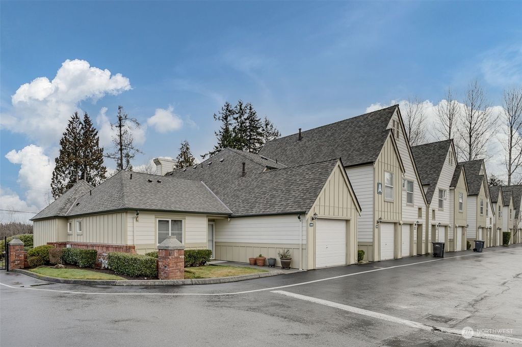 Photo of 1600 121st Street SE #A101, Everett, WA 98208 (MLS # 2032735)