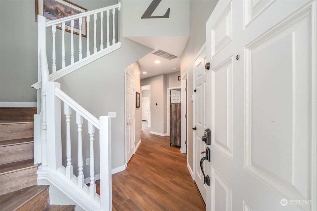 Photo of 6213 SE 3rd Place, Renton, WA 98059 (MLS # 2221390)