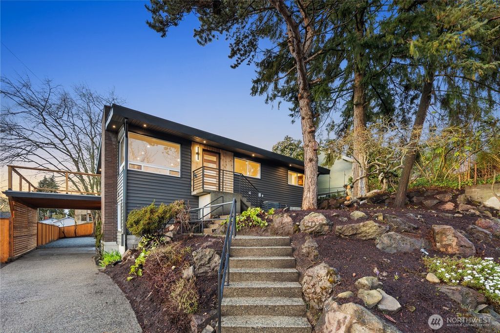 Photo of 1220 SW Webster Street, Seattle, WA 98106 (MLS # 2501588)