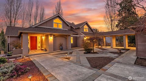 13730 Main Street Bellevue WA 98005