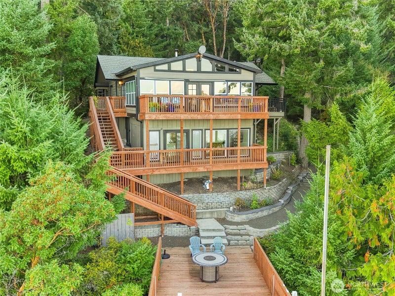170 E Camus Drive
