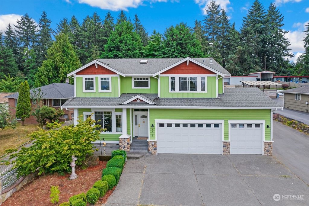 Photo of 4401 S 160th Street, Tukwila, WA 98188 (MLS # 2148698)