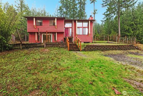 Photo of 13607 W Raven Lane, Bremerton, WA 98312 (MLS # 2479602)