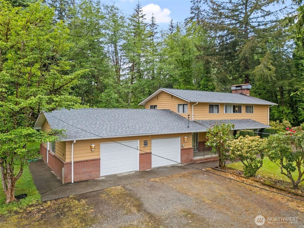 Photo of 500 W Oak Street, McCleary, WA 98557 (MLS # 2524376)