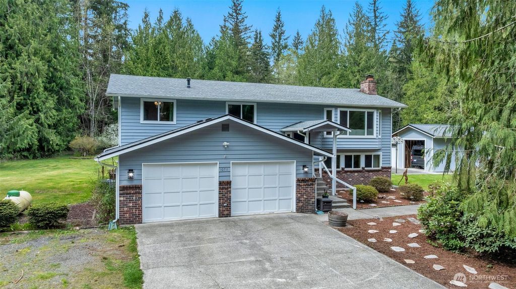 Photo of 10711 90th Street NE, Lake Stevens, WA 98258 (MLS # 2505105)