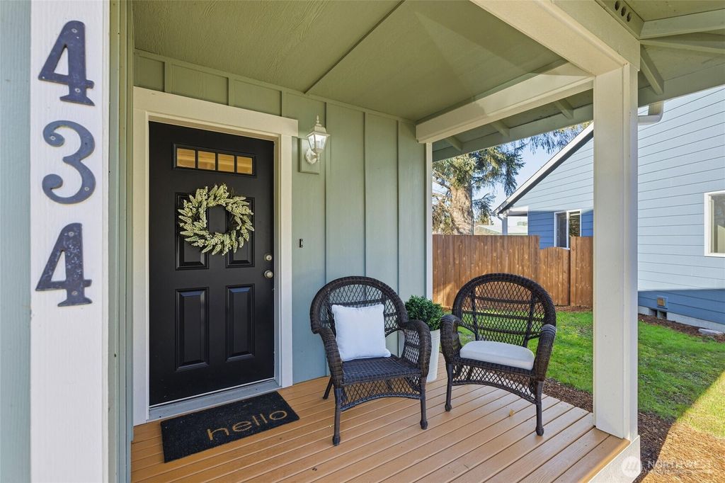 Photo of 434 Oak Hill Lane, Burlington, WA 98233 (MLS # 2478727)