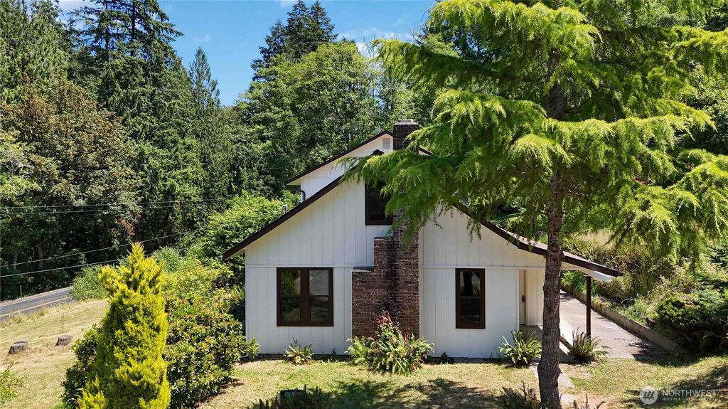 Photo of 1790 Little Hanaford Road, Centralia, WA 98531 (MLS # 2553434)