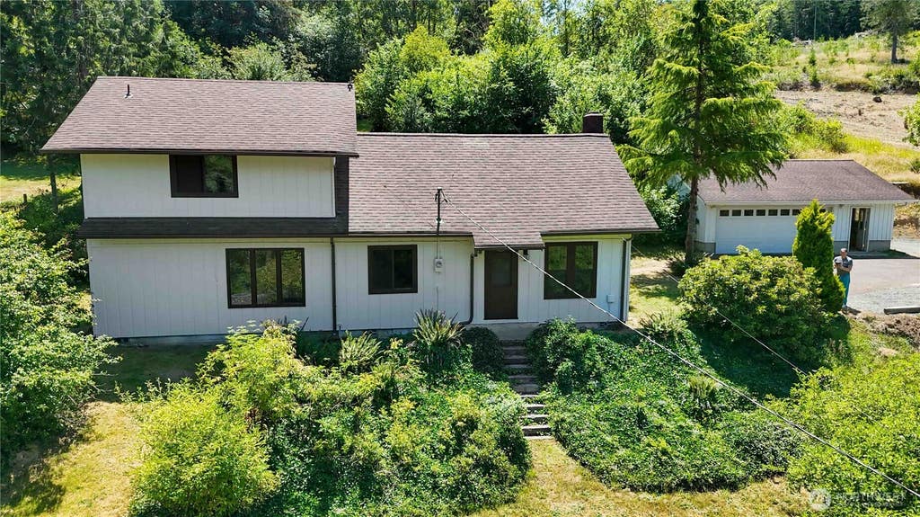Photo of 1790 Little Hanaford Road, Centralia, WA 98531 (MLS # 2553434)