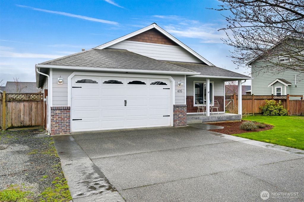 Photo of 405 Jackson Court, Nooksack, WA 98276 (MLS # 2492622)