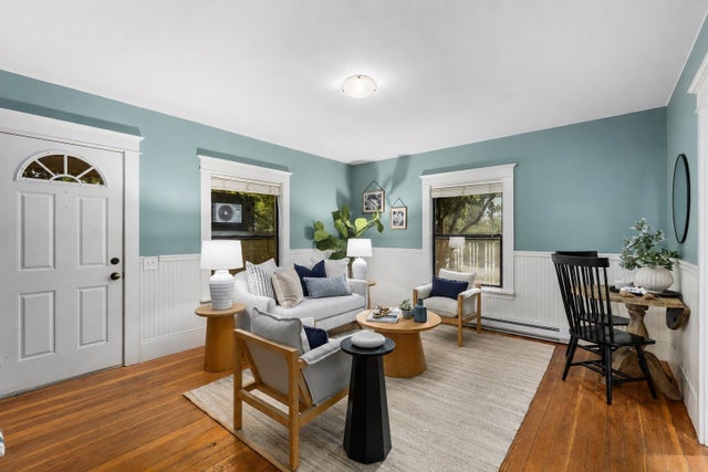 8106 8th Avenue NW, Seattle
