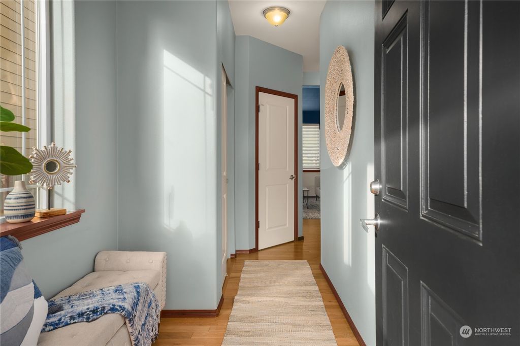 Photo of 933 141st Place SW, Lynnwood, WA 98087 (MLS # 2032516)