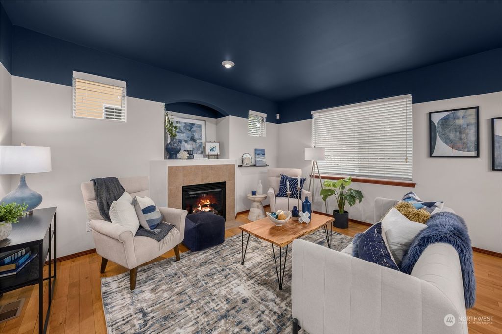 Photo of 933 141st Place SW, Lynnwood, WA 98087 (MLS # 2032516)