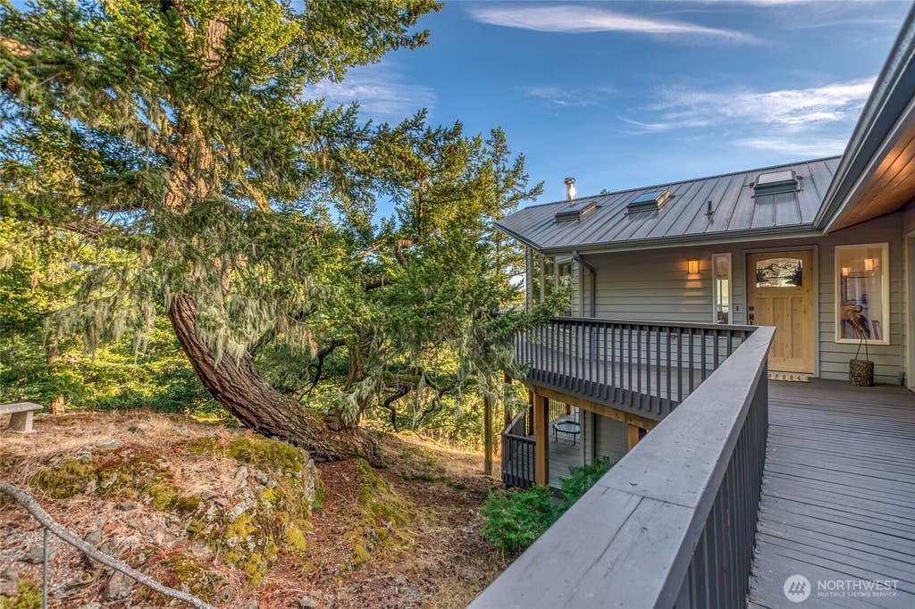 Photo of 186 Aerie Road, Orcas Island, WA 98245 (MLS # 2565325)