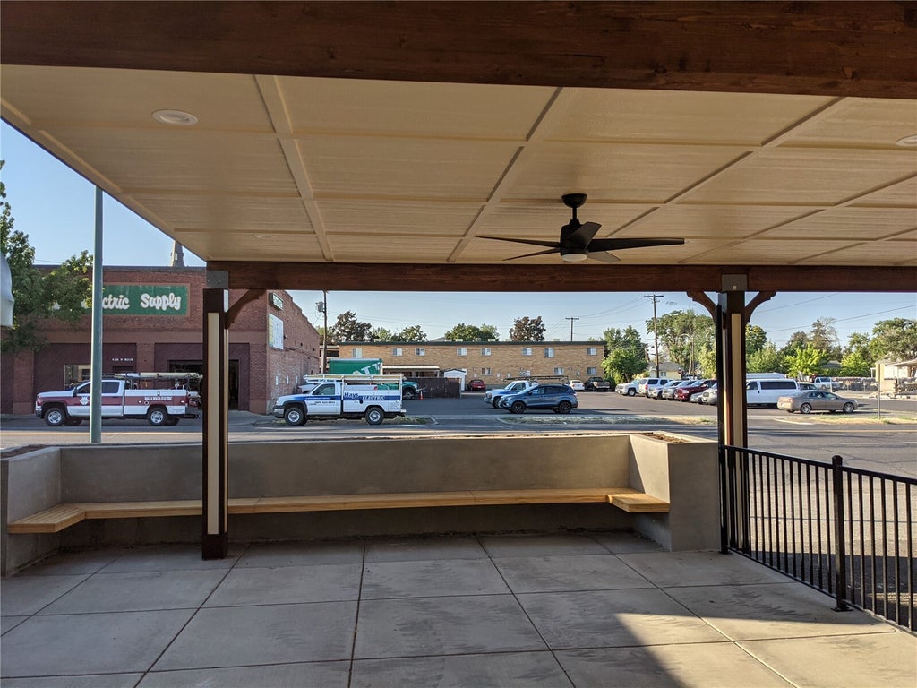 Photo of 430 W MAIN Street W, Walla Walla, WA 99362 (MLS # 2595208)