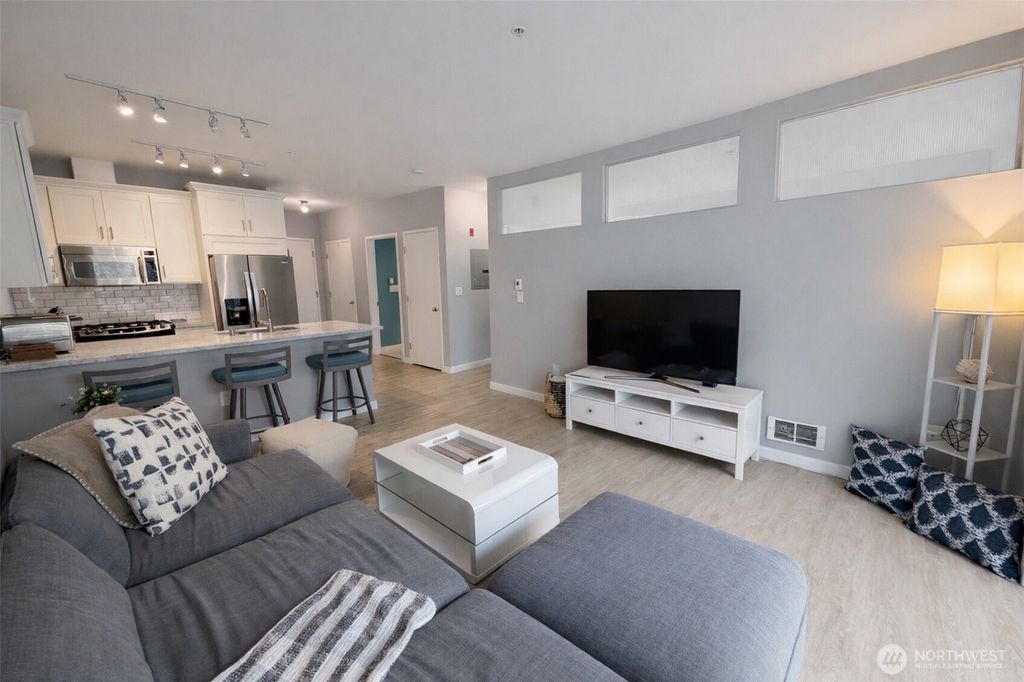 Photo of 1414 12th Avenue #411, Seattle, WA 98122 (MLS # 2500924)