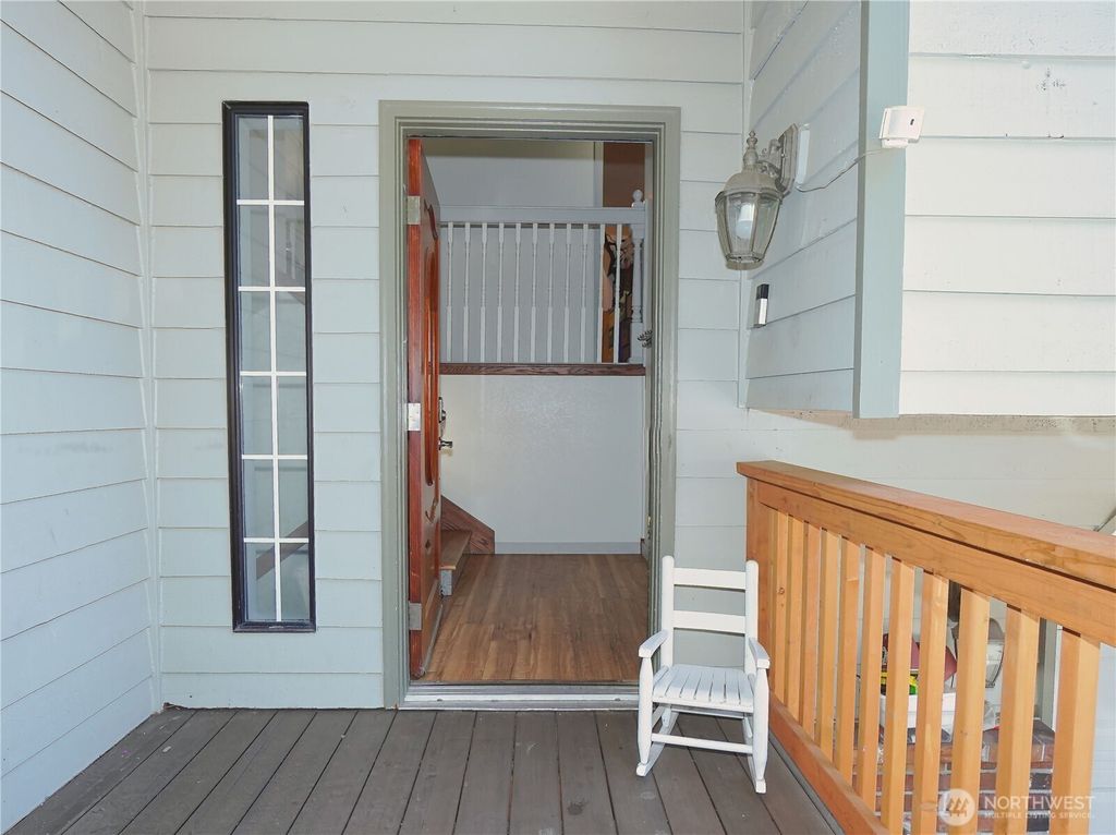 Photo of 24403 224th Avenue SE, Maple Valley, WA 98038 (MLS # 2530858)