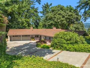 9226 SE 60th Street Mercer Island WA 98040
