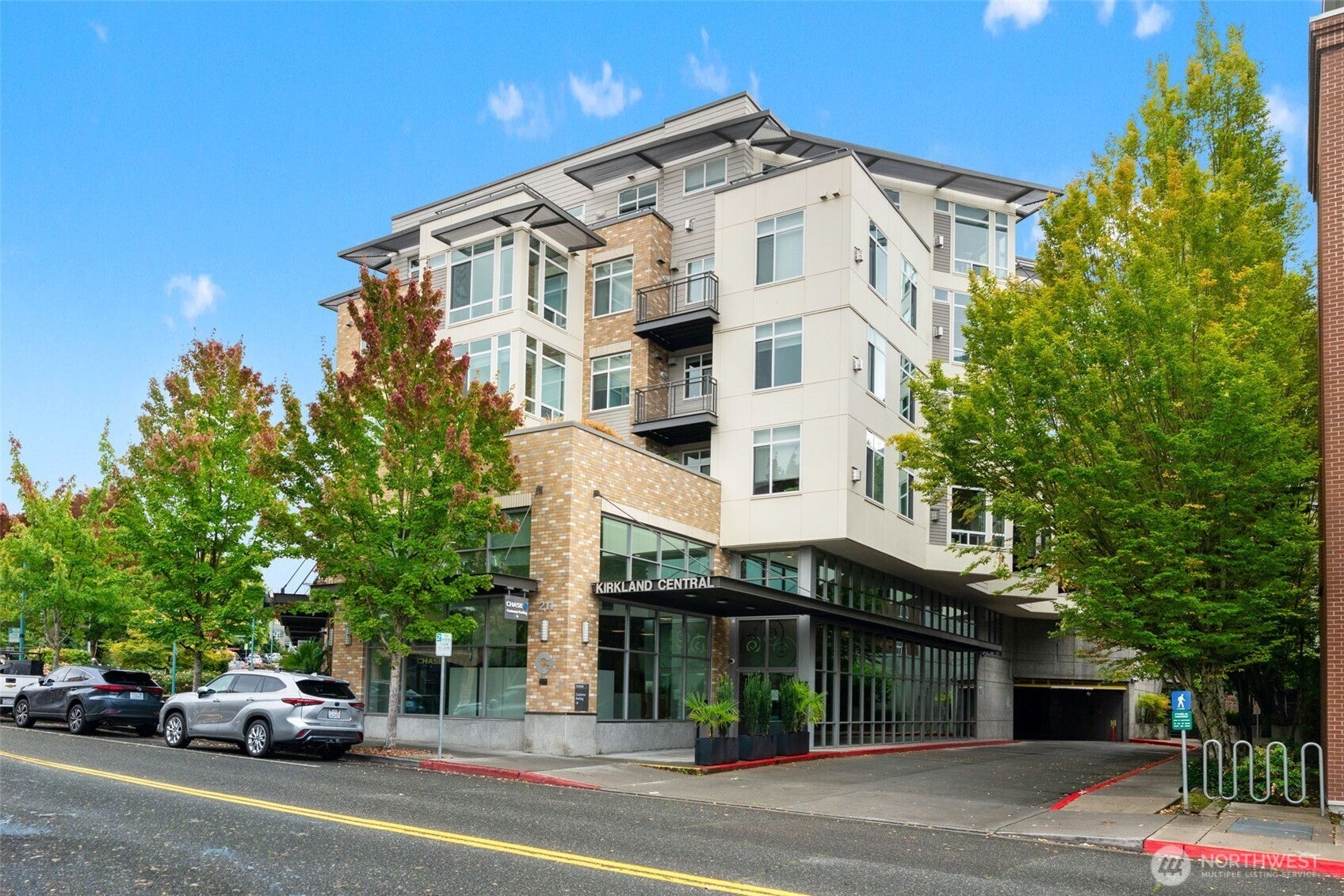 211 Kirkland Avenue 515