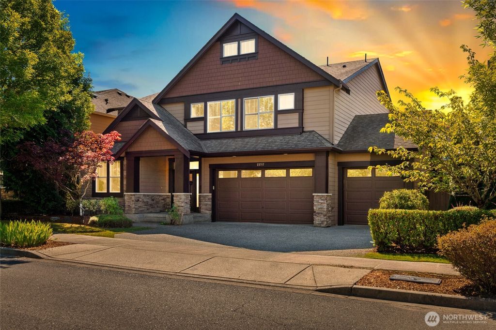 Photo of 23717 NE 108th Place, Redmond, WA 98053 (MLS # 2401590)
