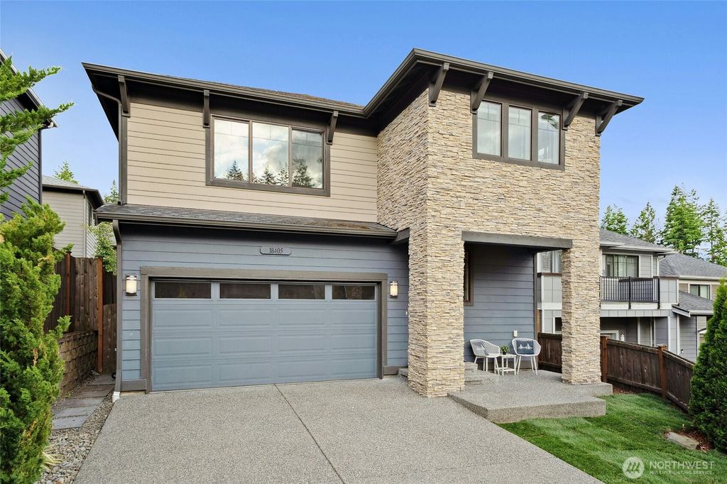 Photo of 18405 15th Avenue W, Lynnwood, WA 98037 (MLS # 2418411)