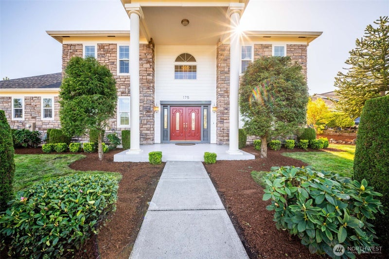 175 Eli Avery Avenue