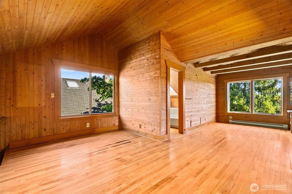 Photo of 515 N 41st Street, Seattle, WA 98103 (MLS # 2529064)