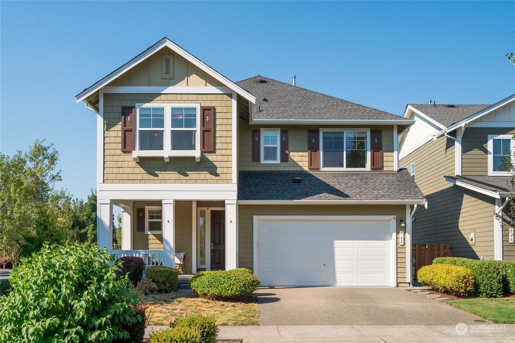 Photo of 962 SE 11th Street, North Bend, WA 98045 (MLS # 2150994)