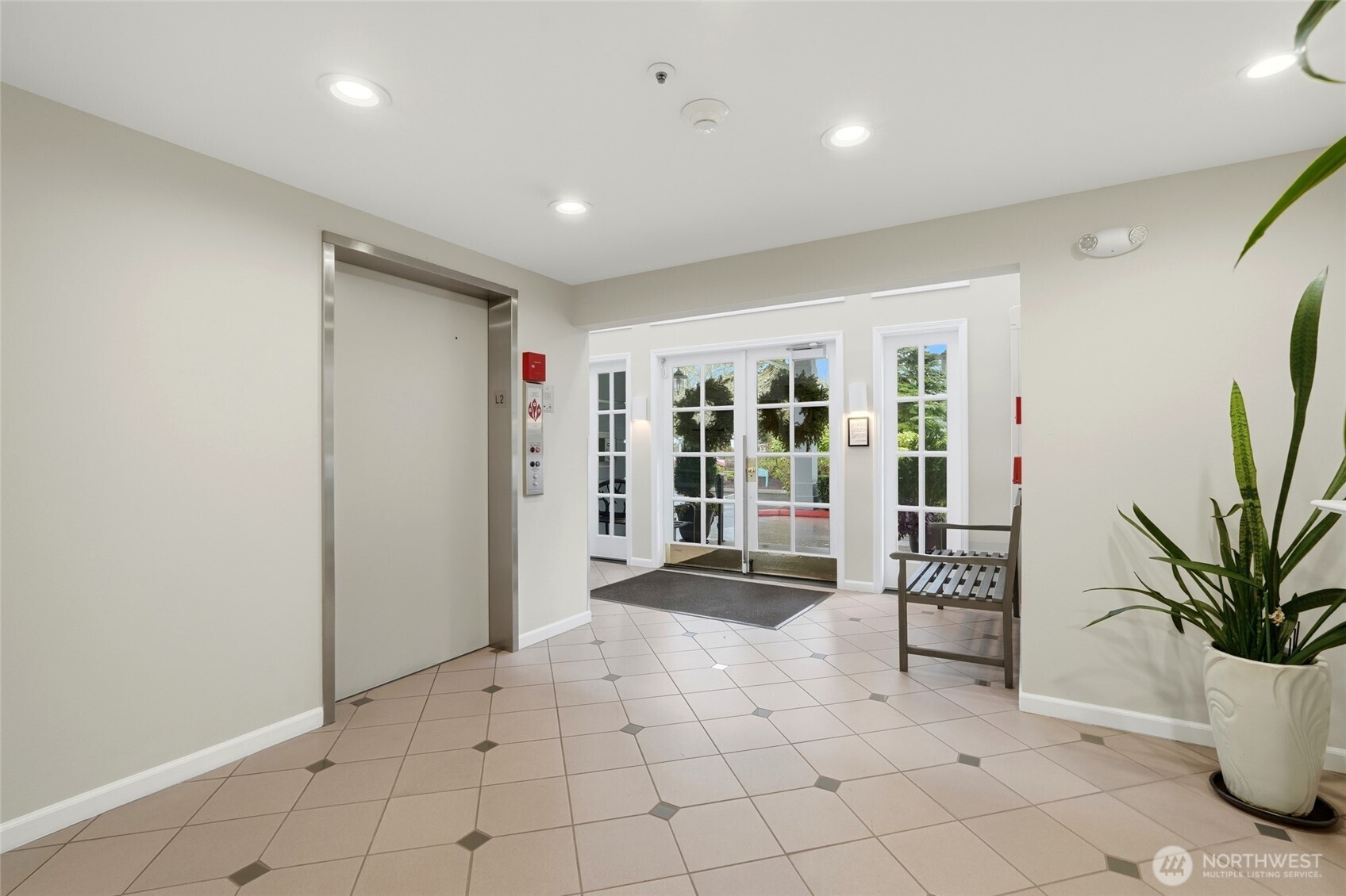 8260 53rd Avenue W 302