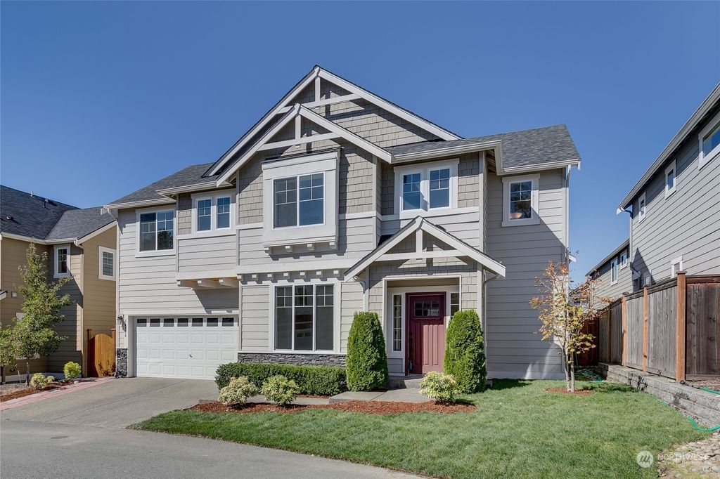 Photo of 14526 18th Place W, Lynnwood, WA 98087 (MLS # 2163972)