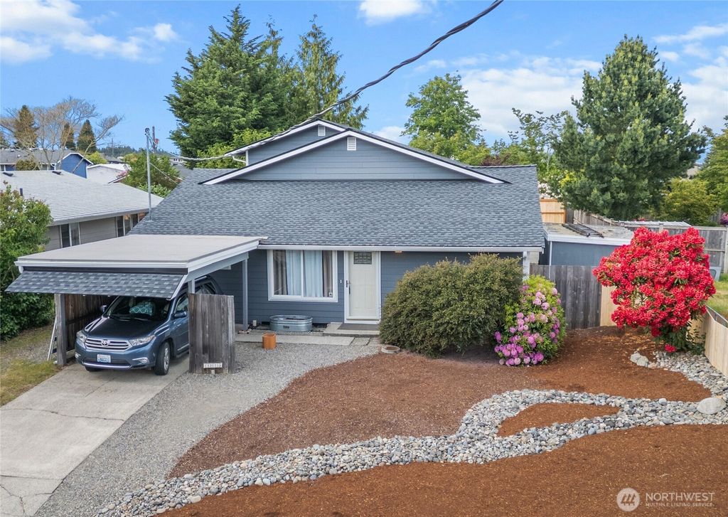 Photo of 6315 N 45th Street, Tacoma, WA 98407 (MLS # 2528646)