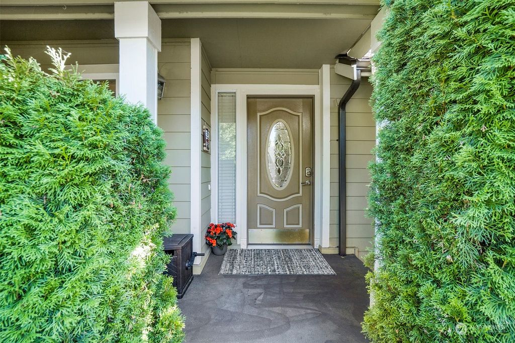 Photo of 23619 SE 245th Street, Maple Valley, WA 98038 (MLS # 2272763)