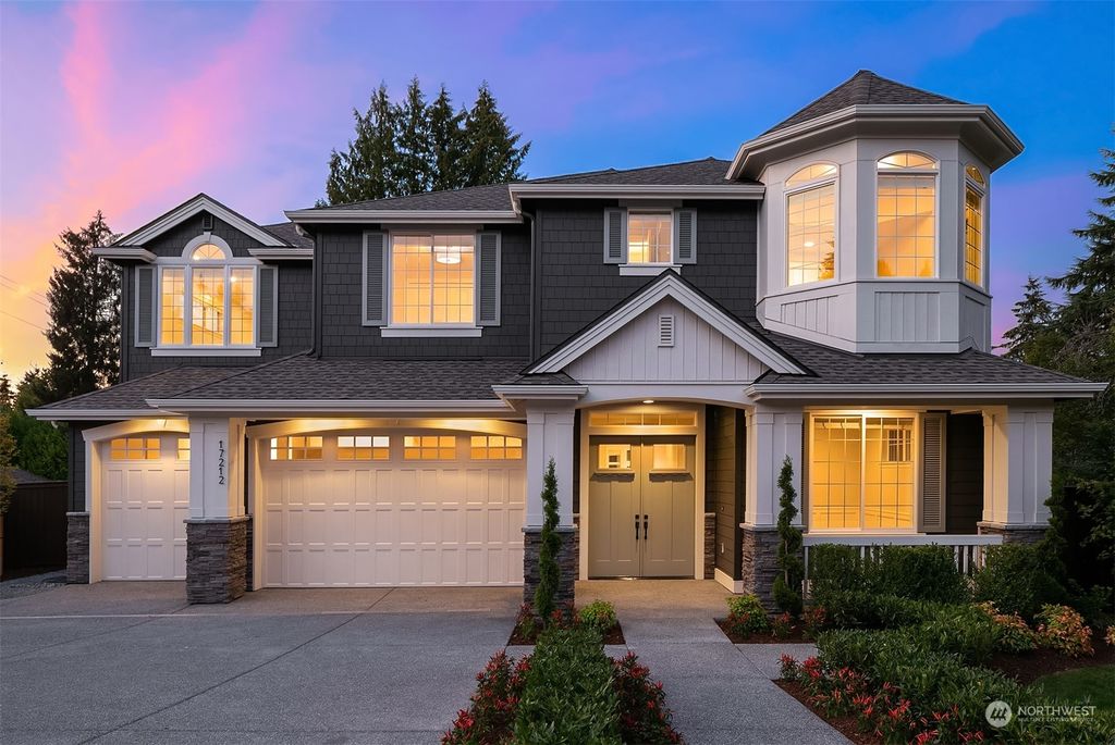 Photo of 17212 NE 36th Street, Redmond, WA 98052 (MLS # 2013069)