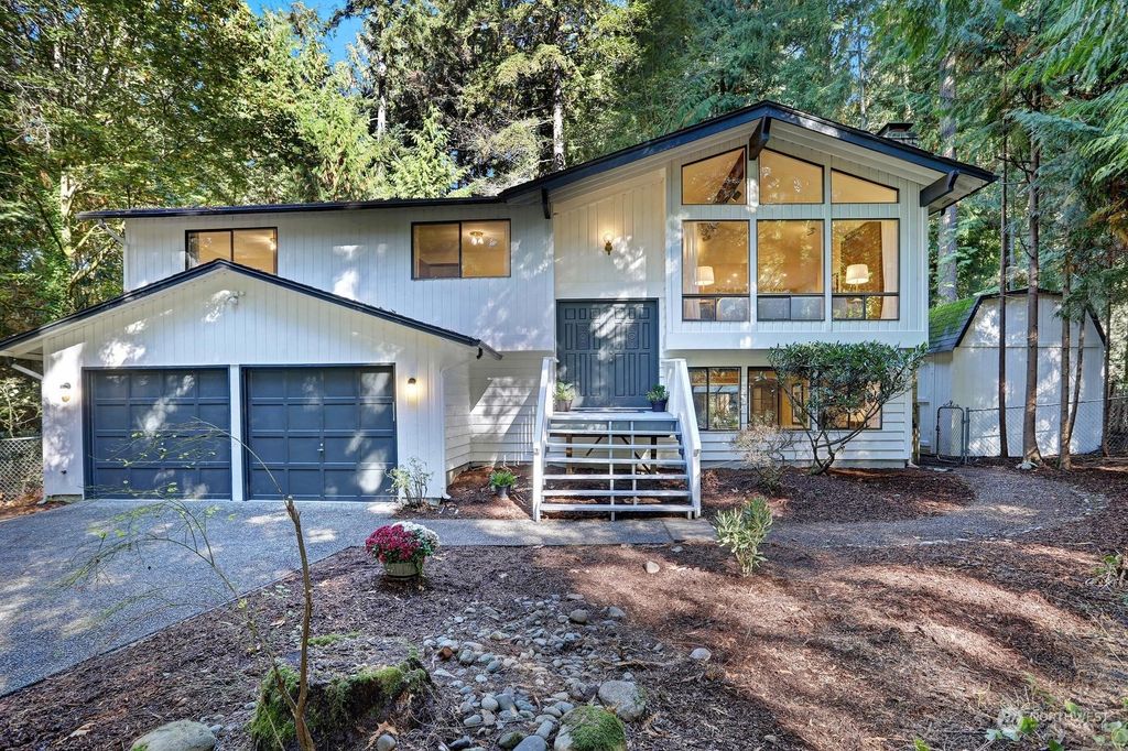 Photo of 21820 NE 156th Street, Woodinville, WA 98077 (MLS # 2171941)