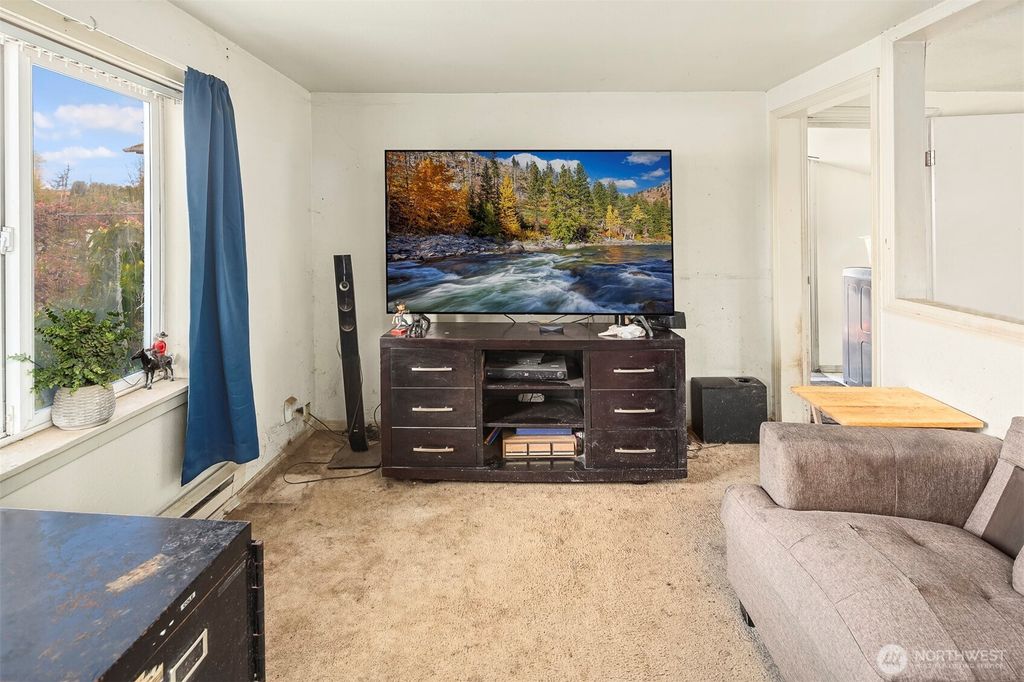 Photo of 13341 35th Avenue S, Tukwila, WA 98168 (MLS # 2351474)