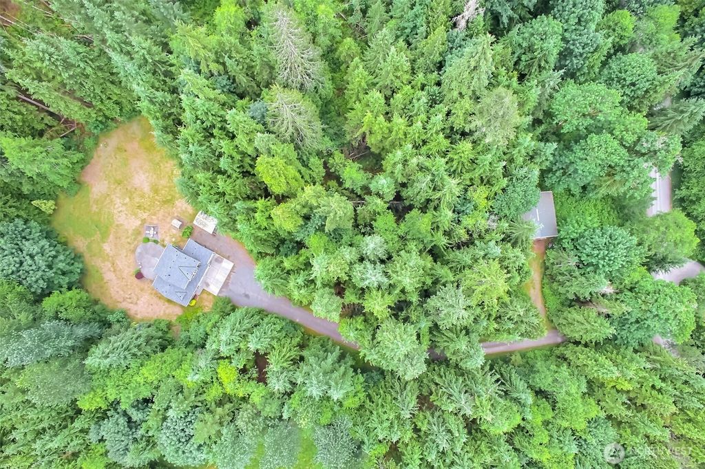 Photo of 6425 213th Avenue NE, Granite Falls, WA 98252 (MLS # 2378232)